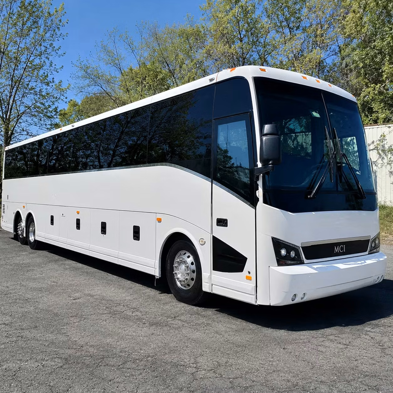 concert bus rentals in sterling heights