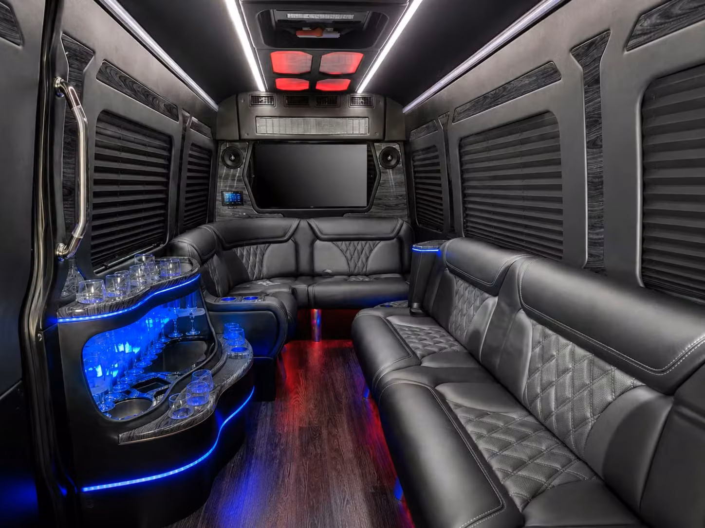 medical centers and healthcare facilities in sterling heights need dependable staff transportation