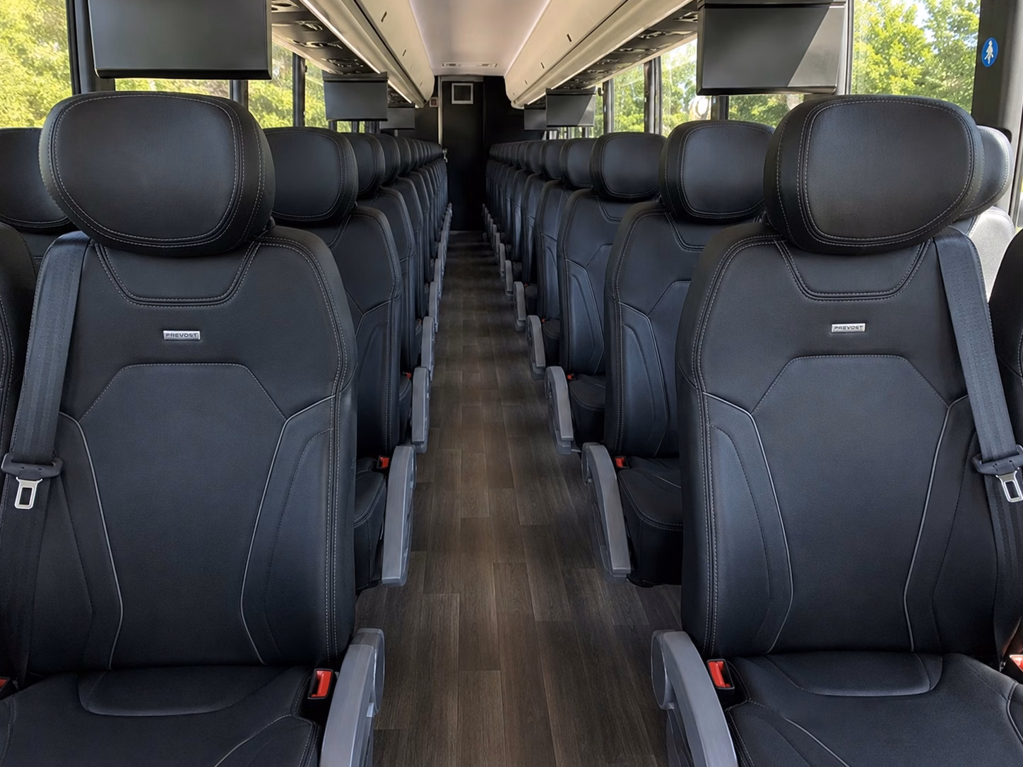 the best way to handle hotel to venue shuttles for sterling heights weddings