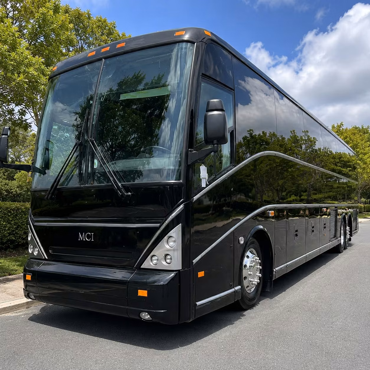 you can count on charterbussterlingheights com for reliable sterling heights corporate transportation 365 days a year